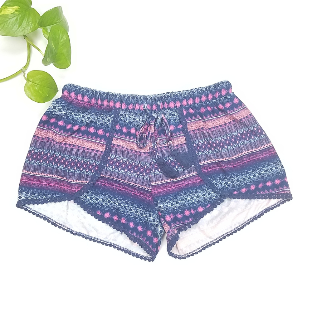 Young USA Blue Pink Shorts Size Small